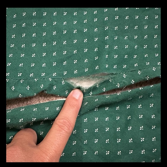 Vintage Heart of Country Christmas Quilted Reversible Tree Skirt - Picture 6 of 6